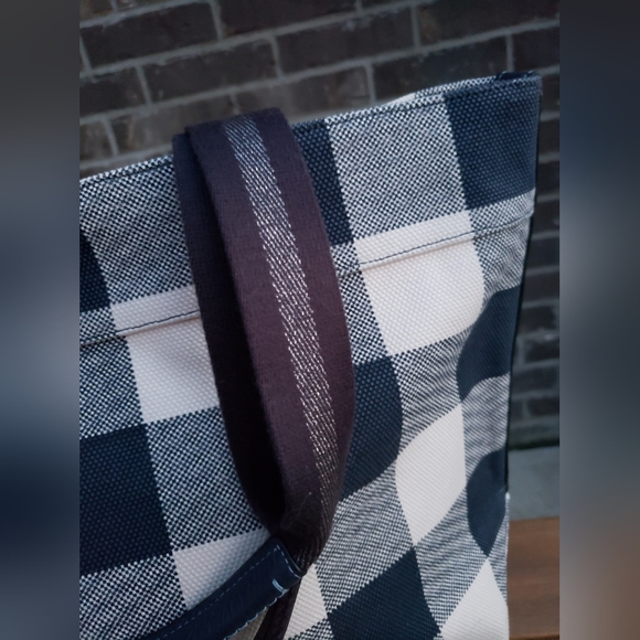 COACH **NWT** Midnight & Cream Buffalo Plaid Tote - Picture 2 of 11